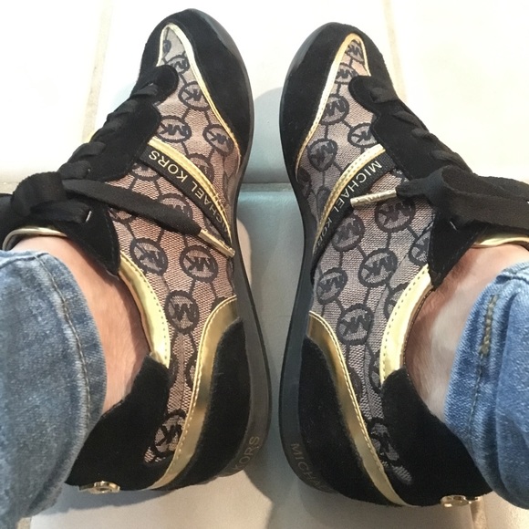 Michael Kors shoes - Picture 6 of 7